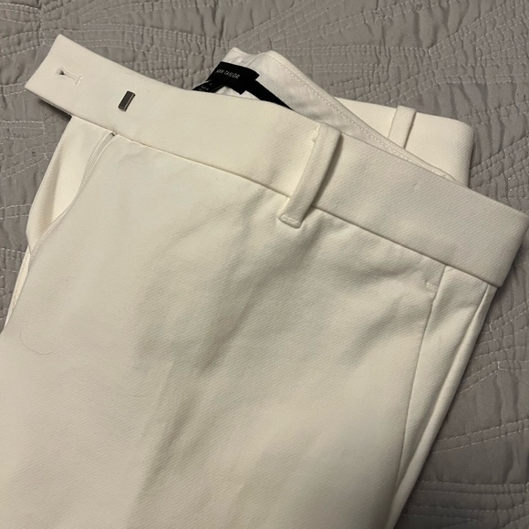 ANN TAYLOR WHITE PANTS WITH DETAIL SIZE 6. - Picture 10 of 14